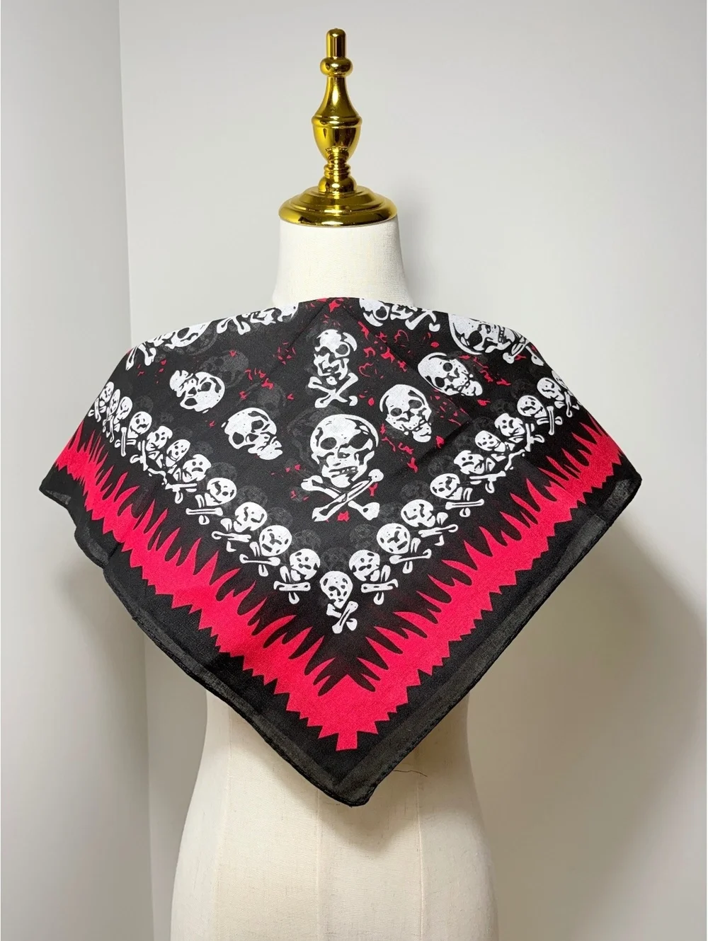 Skull and Crossbones Bandana Scarf Black Red Lightweight New Without Tags